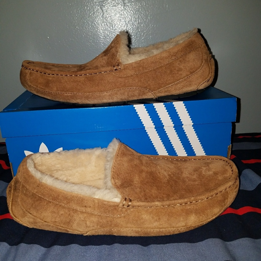 Ugg moccasins